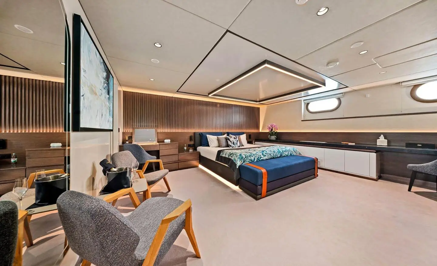 Anima Maris motor yacht master cabin with seating area