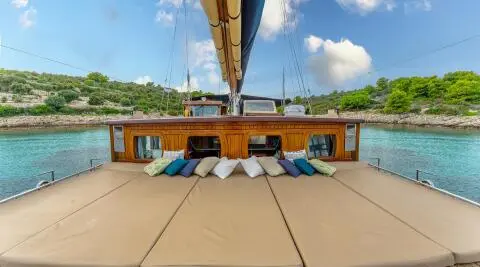 Smart Spirit yacht gulet sun deck with seating