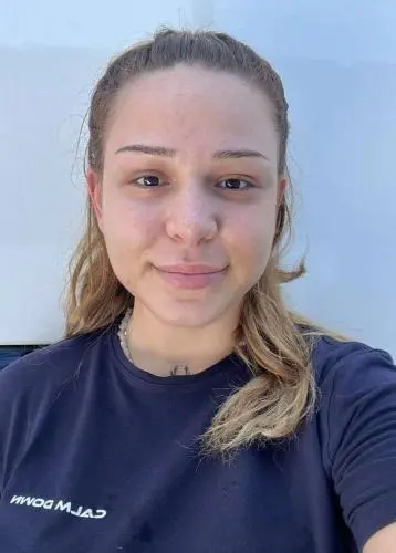 Melisa Adak