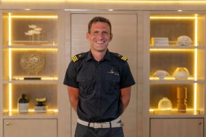 Crew Member Uniform Lit Shelves