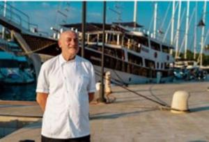 Cesarica Crew Darko Grubic