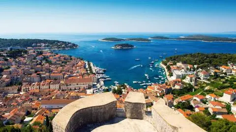 SPLIT-HVAR ROUTE
