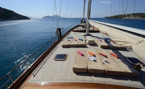 Sunlit yacht Zephyria II with spacious deck and sea view