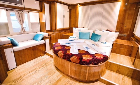 Gulet Maske 2 yacht with pool and seating area in foreground