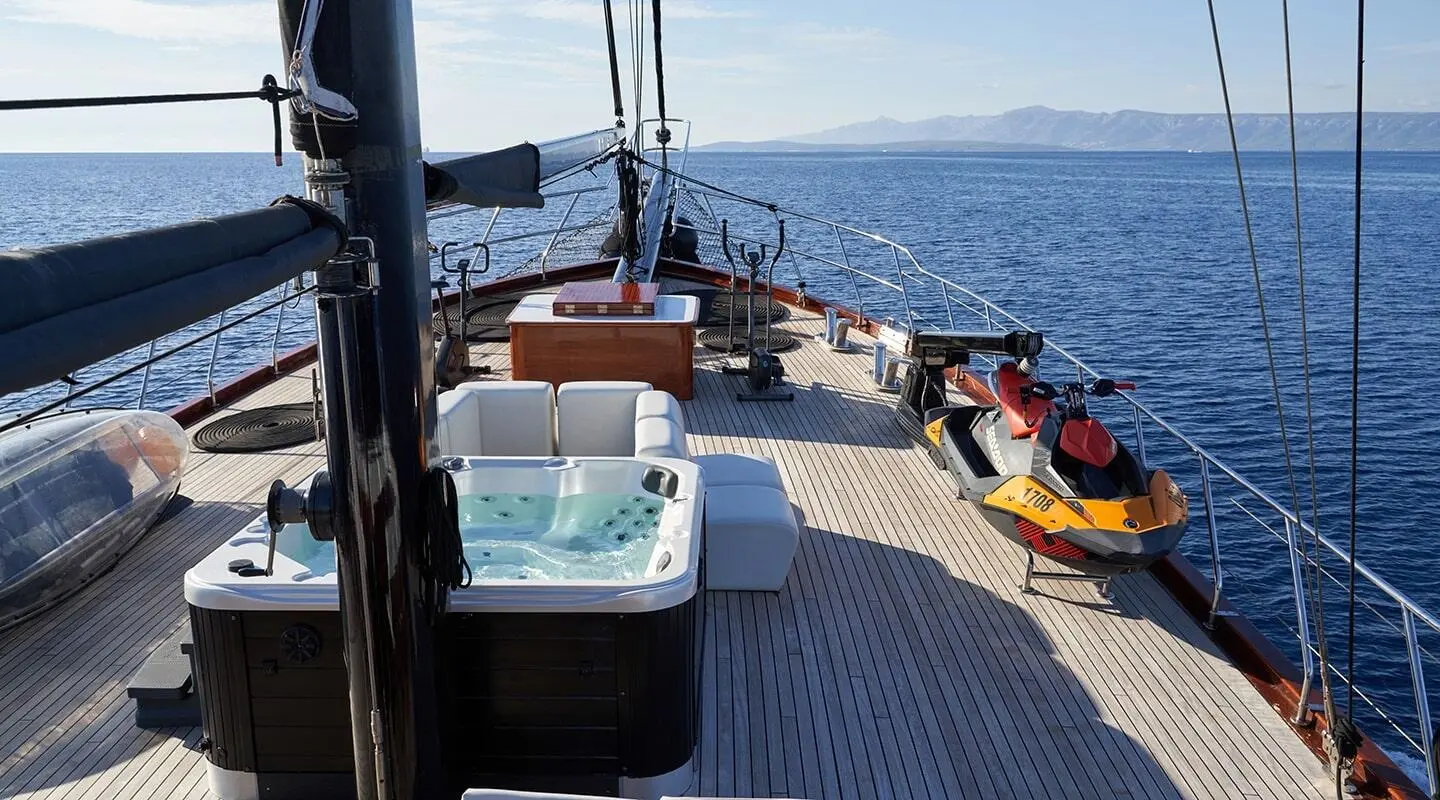 Stella Maris gulet on deck with Jacuzzi and open sea view