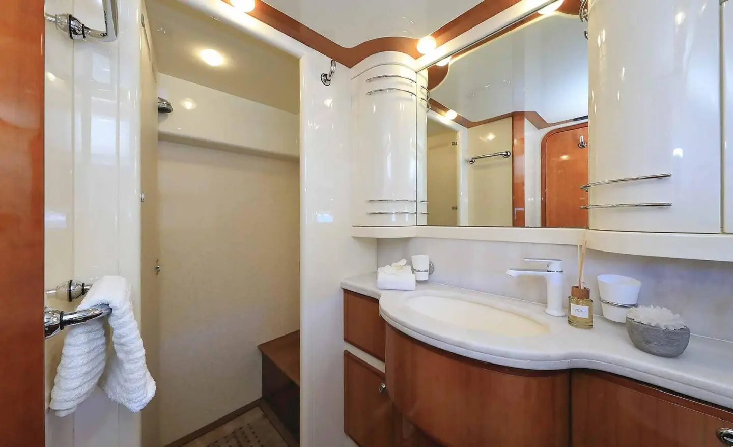 Quo Vadis I master bathroom with sink and cabinetry
