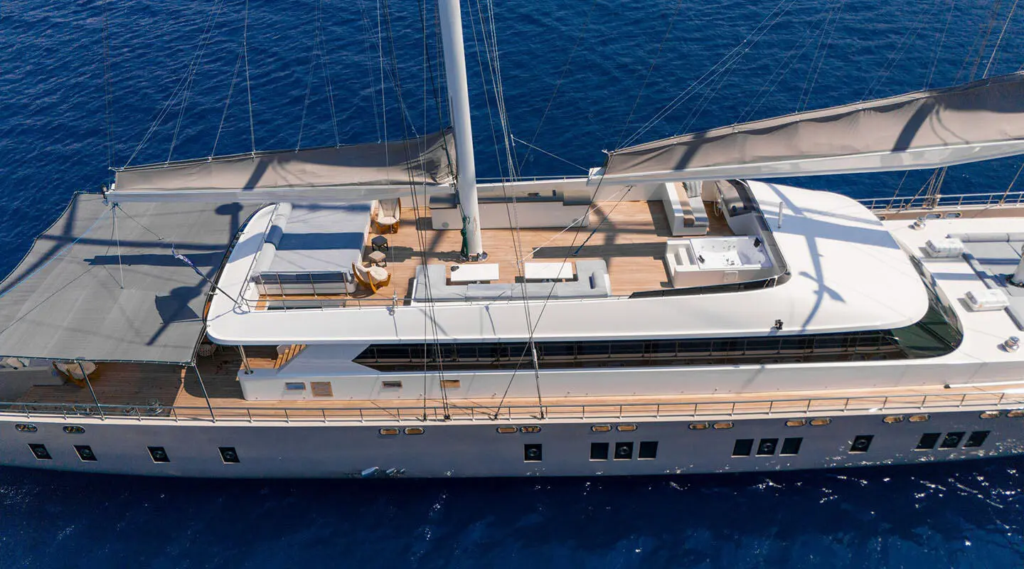 De Love motoryacht sun deck with seating area